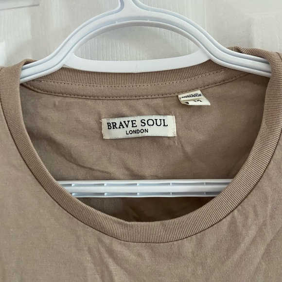 beige tshirt - organic material - Picture 3 of 3